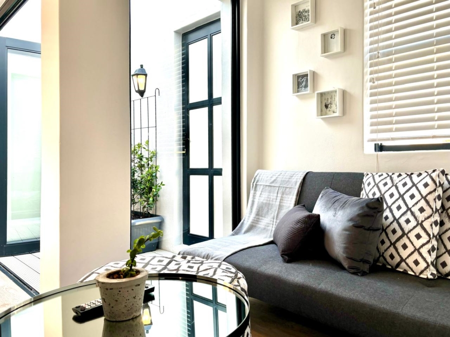 1 Bedroom Property for Sale in Gardens Western Cape